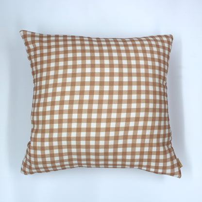 Coussin Vichy rose en gaze de coton